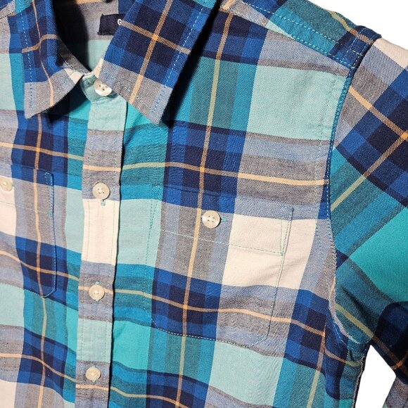 GapKids Boys Plaid Long Sleeve Button-Up Shirt Size Small Blue & Turquoise - Picture 2 of 4